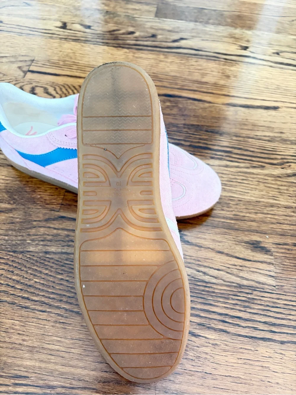 Sam Edelman Pink Suede Low-Top Sneakers with Blue Heel Accent